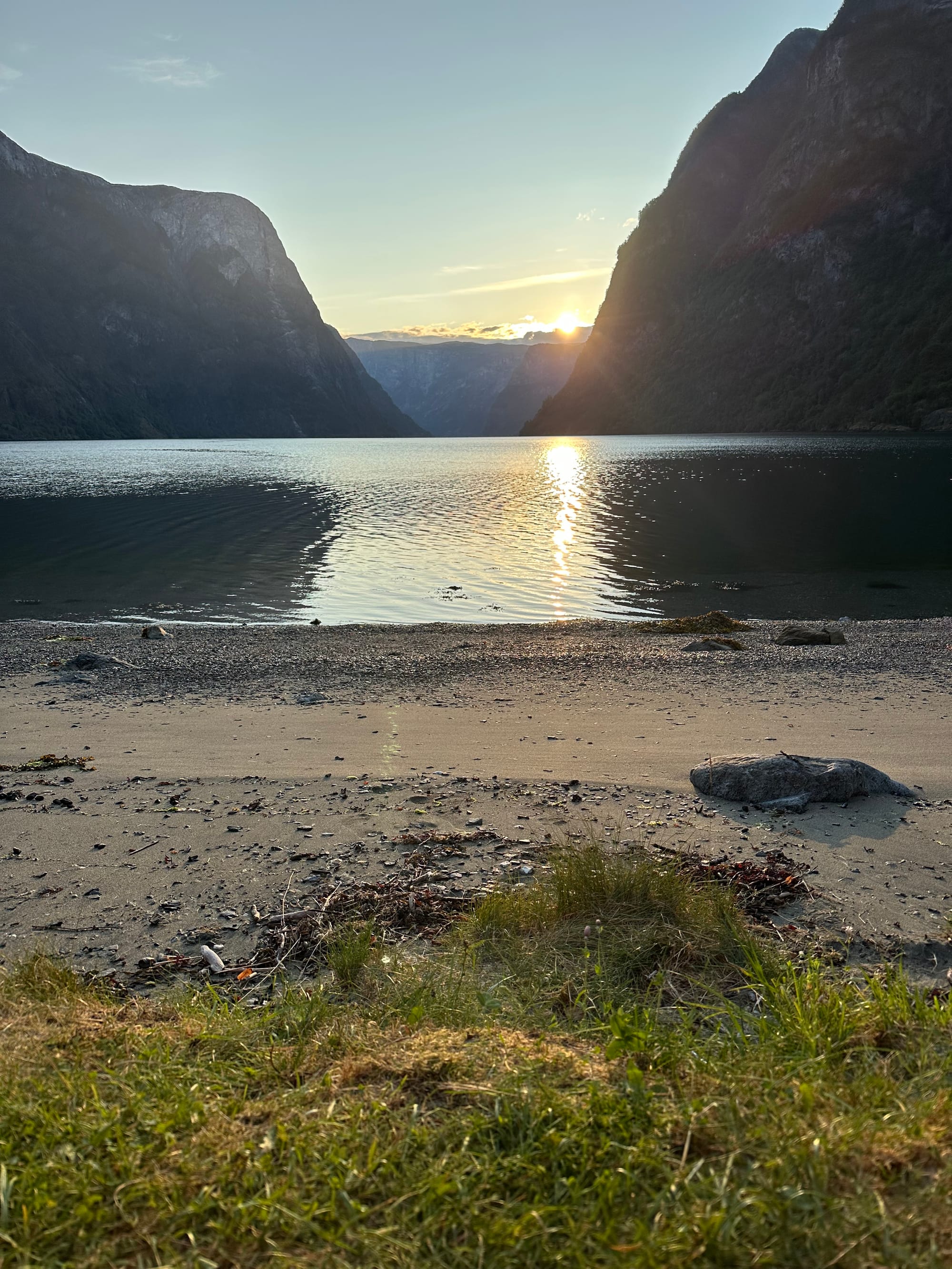 I Went Travelling for 4 Weeks. 3 Interesting Observations (On Writing and Business)